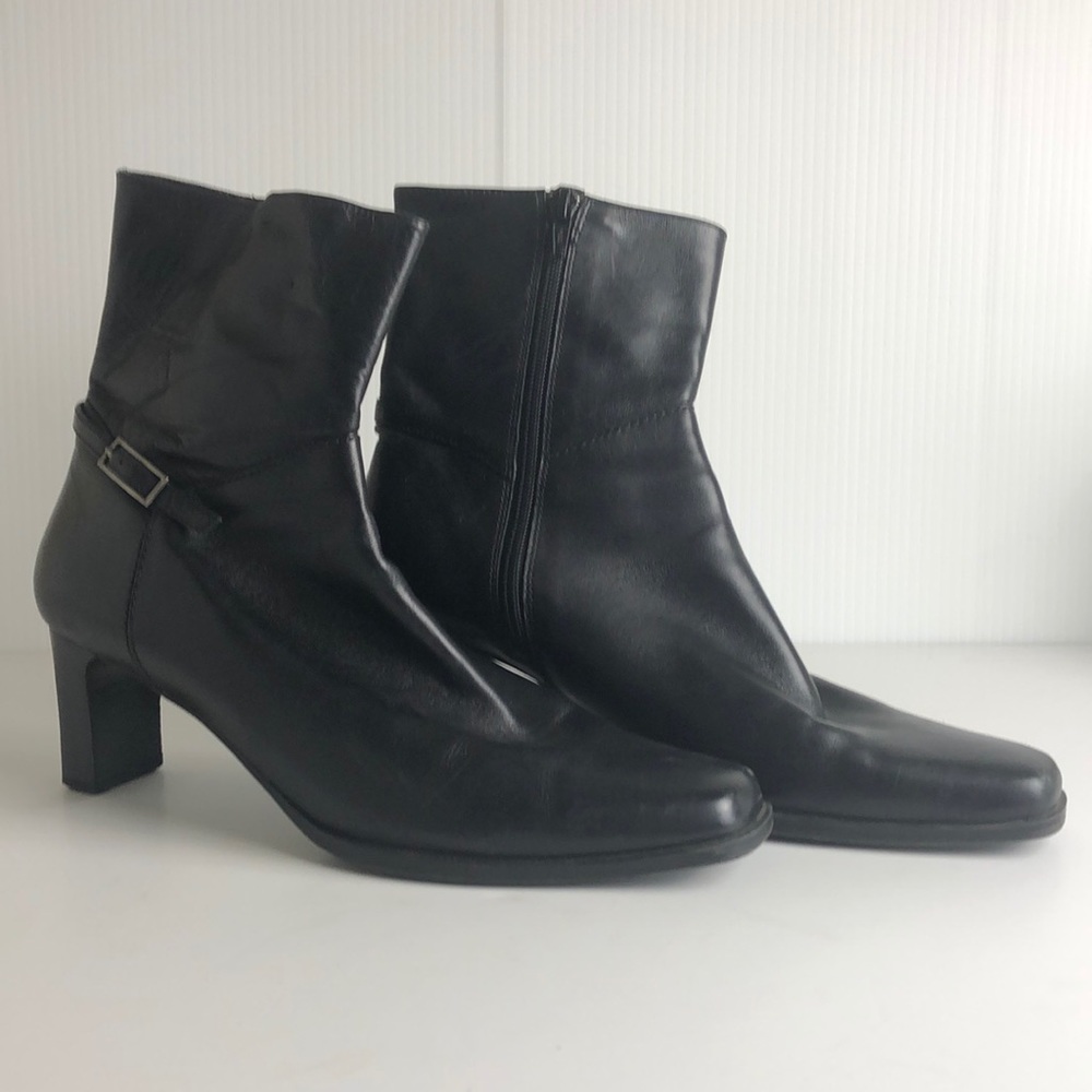 Black leather ankle boot